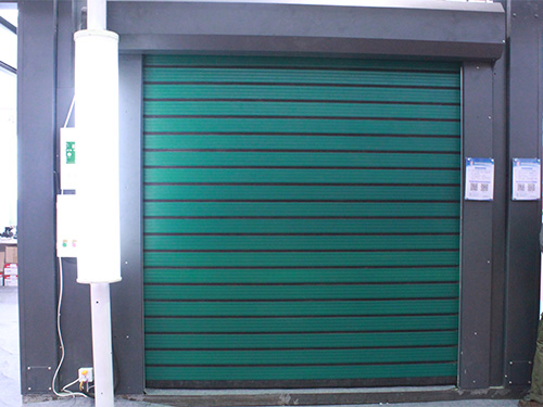 硬质快速卷帘门 